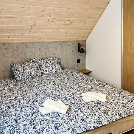 Cozy Home In Zuromino With Wifi Holiday home